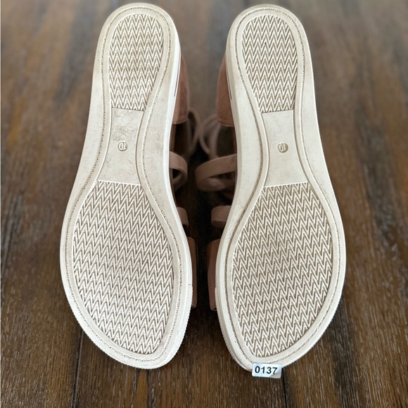 Eileen Fisher Women's Star Sport Tan Beige Wedge Strappy Sandals Size 10 - Picture 10 of 10